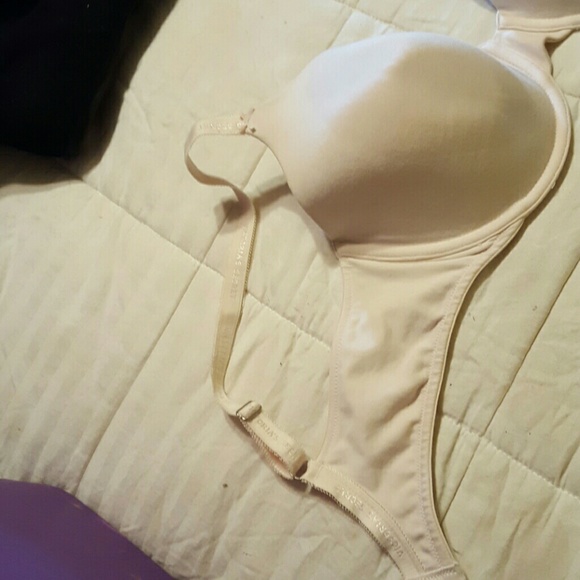 Lightly lined full coverage 38d - Picture 2 of 3